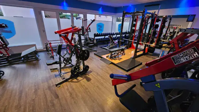 Hammer Strength Gerätepark bei Schwahn Fitness in Dransfeld